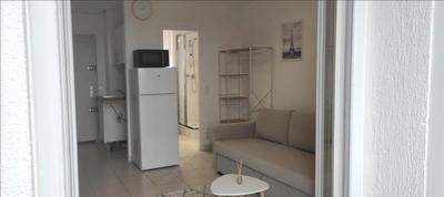 Studio - 18 m² - 1 pièce