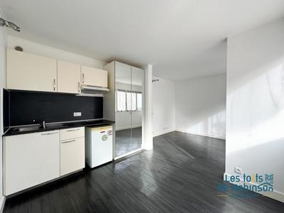 Studio - 26 m² - 1 pièce