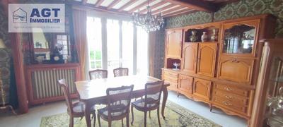 Maison - 146 m² - 7 pièces