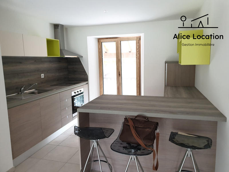 Appartement - 91 m² - 4 pièces