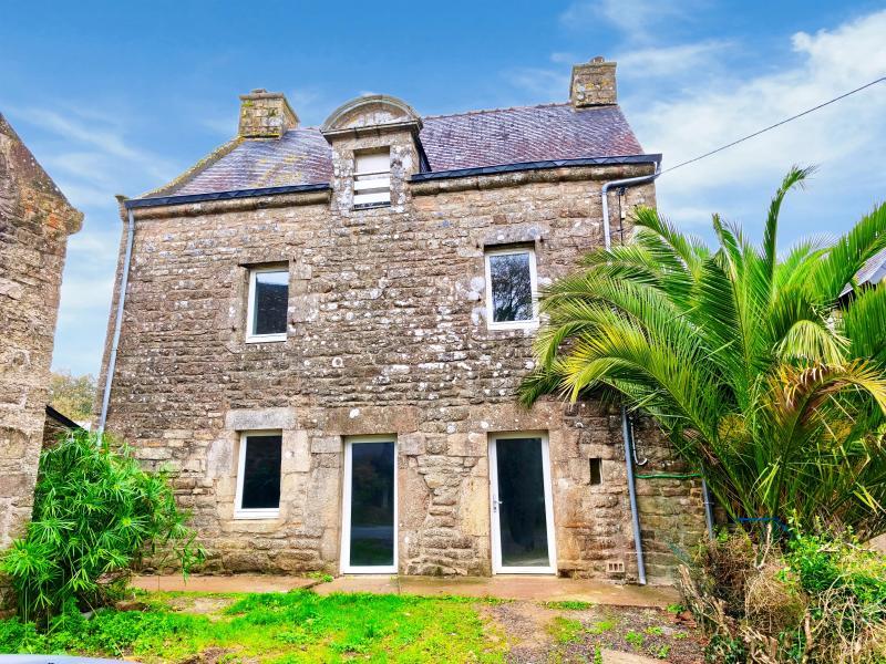 Maison en pierre - 88 m² - 5 pièces