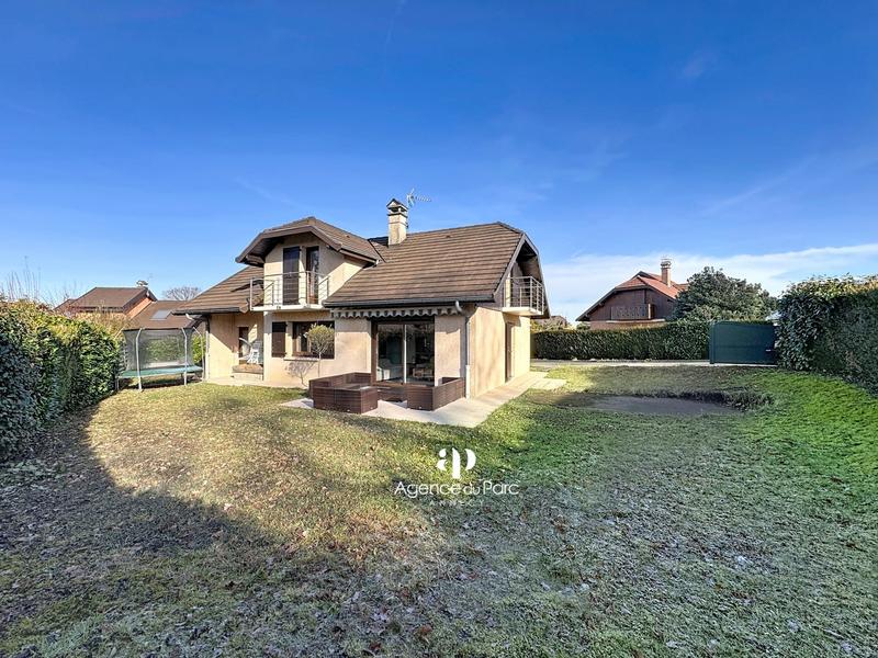 Maison - 96 m² - 4 pièces