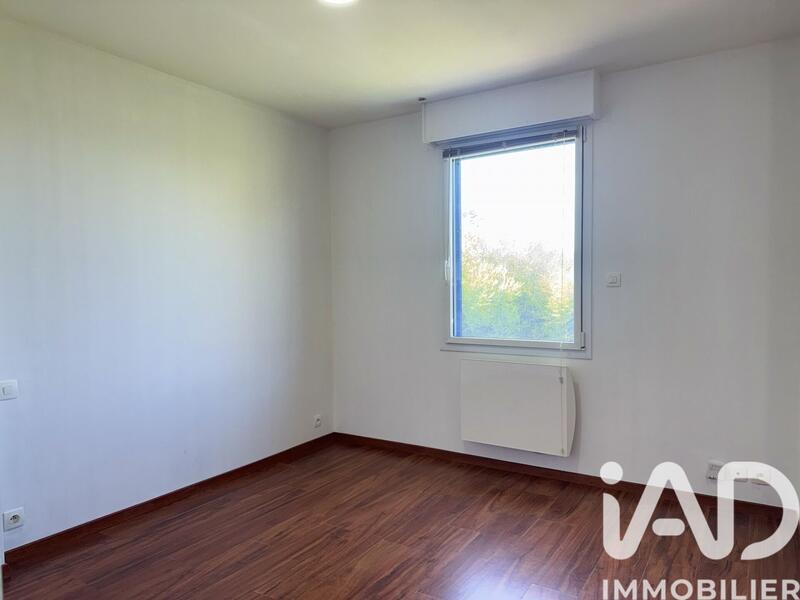 Maison - 93 m² - 5 pièces