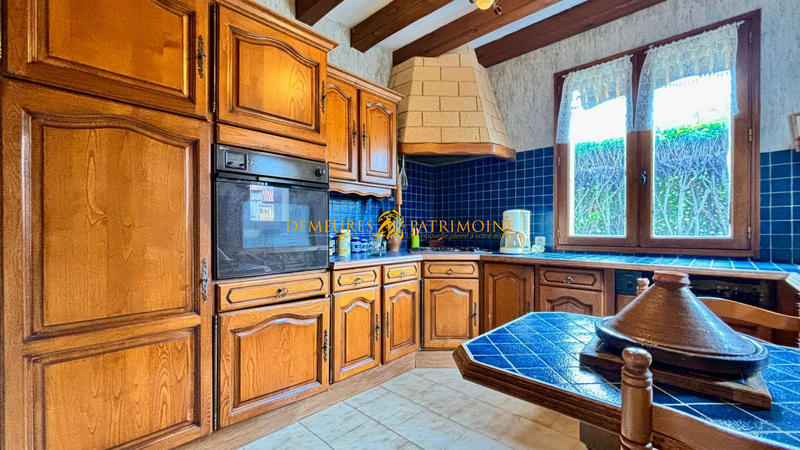 Maison traditionnelle - 127 m² - 6 pièces