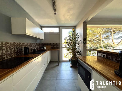 Appartement - 80 m² - 1 pièce