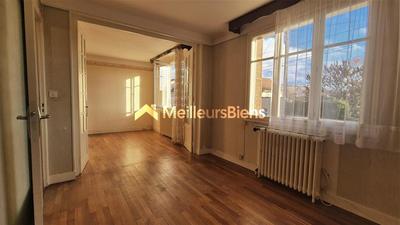 Maison - 88 m² - 5 pièces