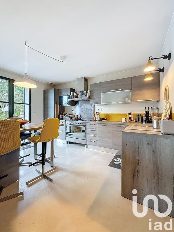 Maison - 175 m² - 8 pièces