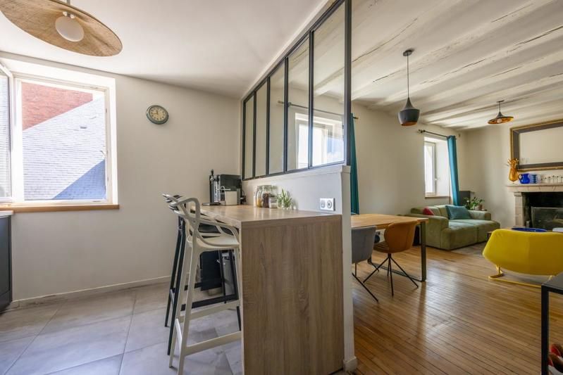 Appartement - 100 m² - 4 pièces