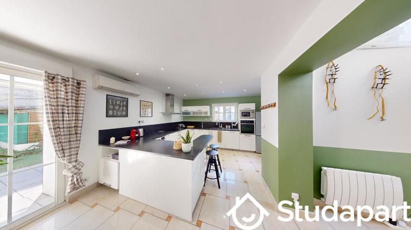 Chambre - 10 m² - 1 pièce