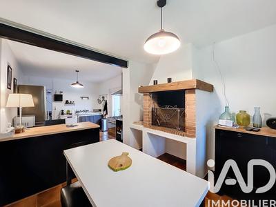 Maison - 135 m² - 4 pièces