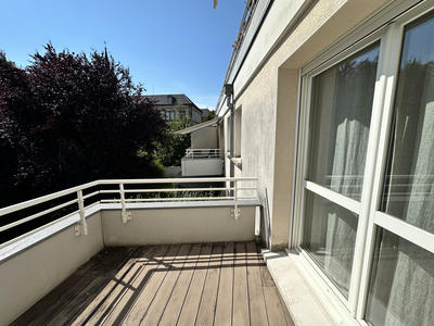 Appartement - 84 m² - 3 pièces