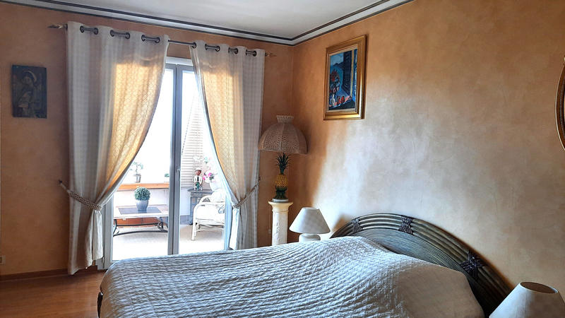 Viager - Maison - 137 m² - 7 pièces