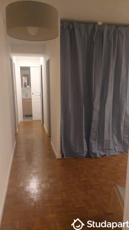 Chambre - 9 m² - 1 pièce