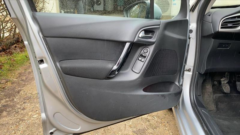 Citroën C3 II 1.6 BlueHDi 100 Confort