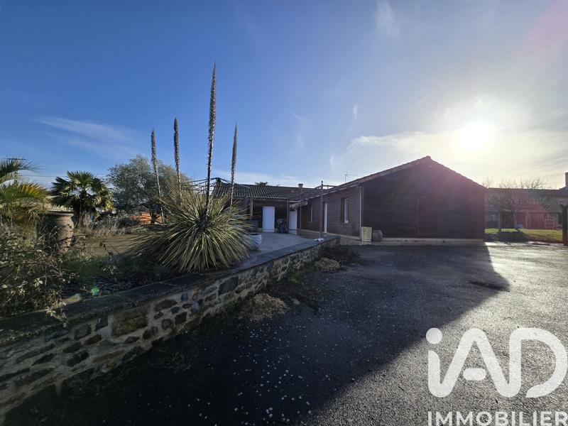 Maison - 227 m² - 5 pièces