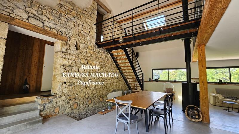 Maison - 185 m² - 6 pièces