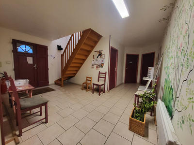 Local d'activité / Entrepôt - 193 m² - 1 pièce