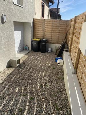 Maison - 99 m² - 4 pièces