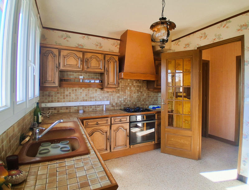 Maison - 93 m² - 4 pièces