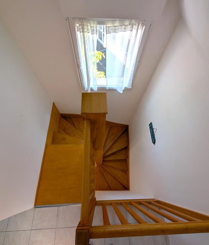 Appartement - 75 m² - 3 pièces