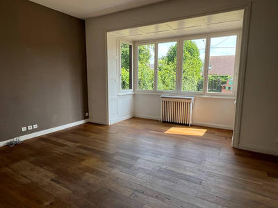 Maison - 190 m² - 7 pièces
