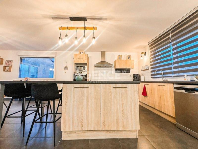 Maison - 120 m² - 5 pièces