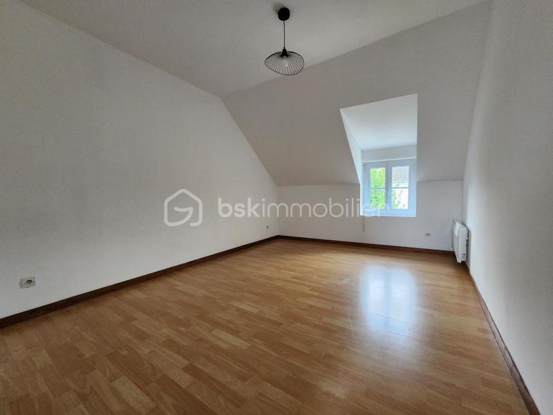 Maison traditionnelle - 98 m² - 4 pièces