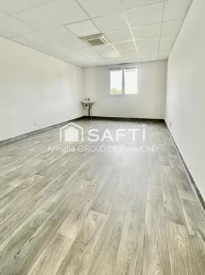 Local commercial - 21 m² - 1 pièce