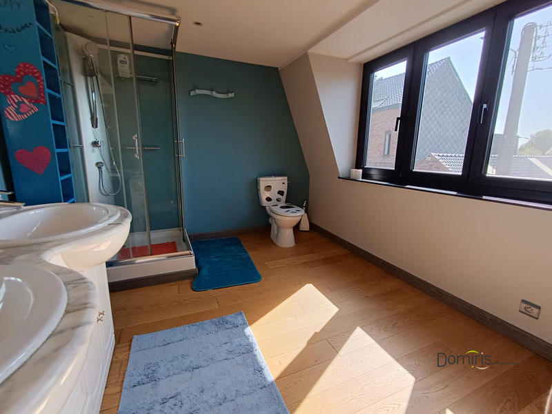 Maison - 162 m² - 5 pièces