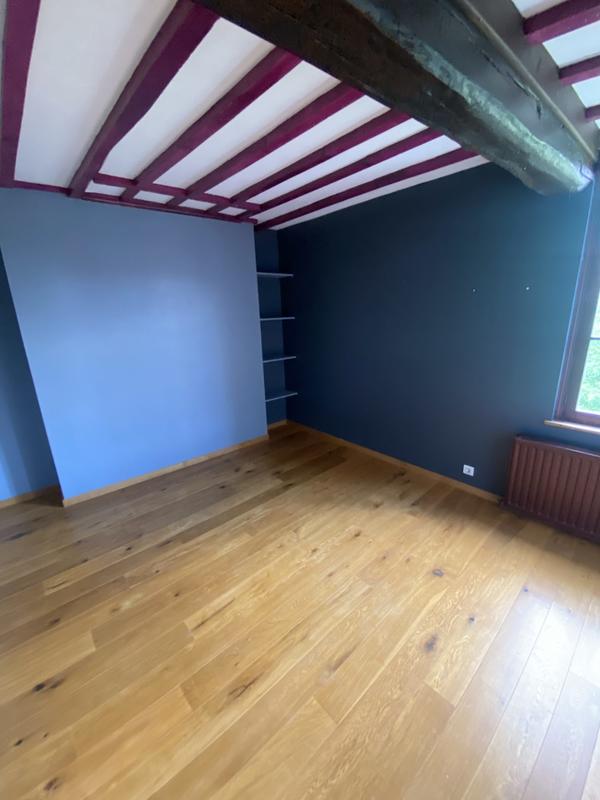 Maison - 247 m² - 9 pièces