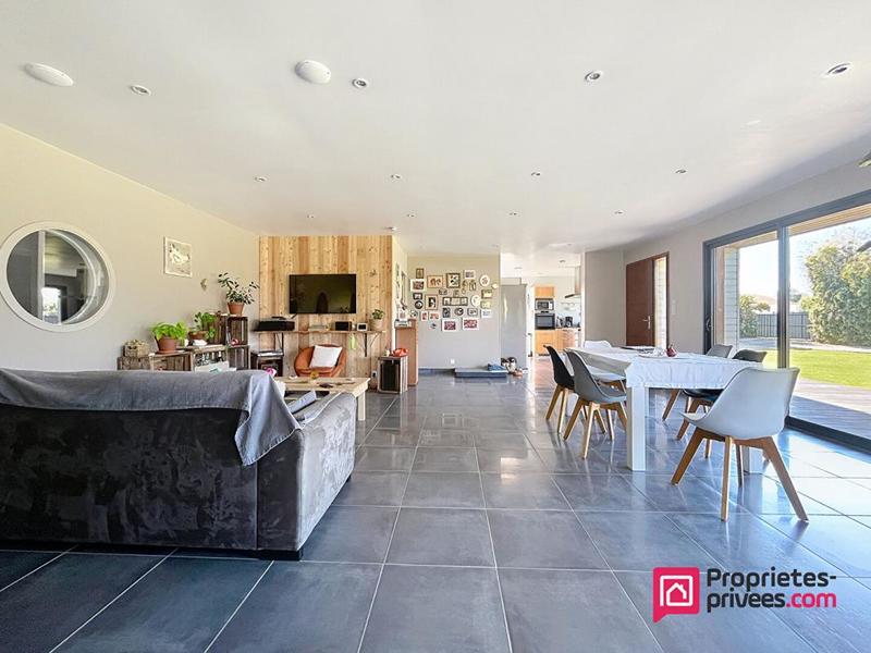 Maison - 168 m² - 7 pièces