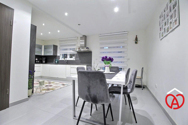 Maison - 129 m² - 7 pièces