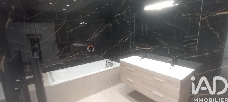 Maison - 126 m² - 5 pièces