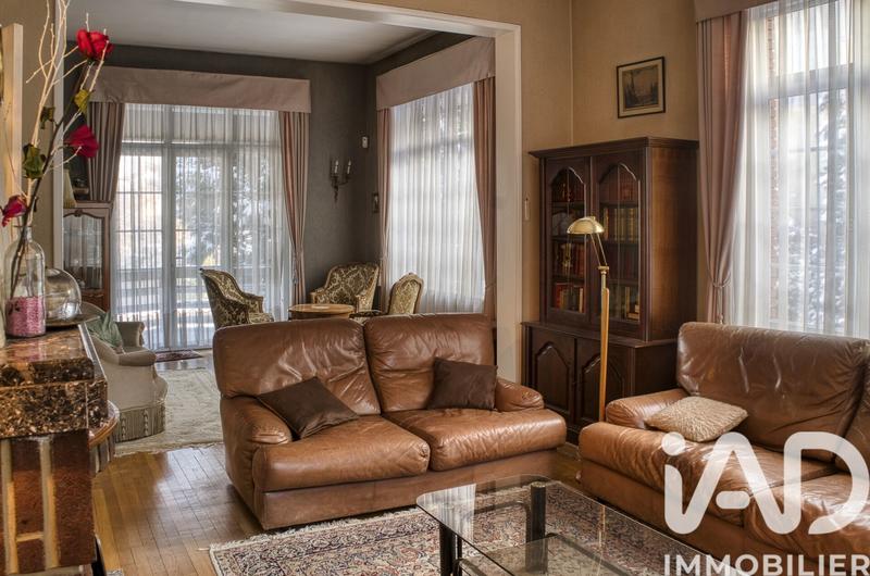 Maison - 181 m² - 7 pièces