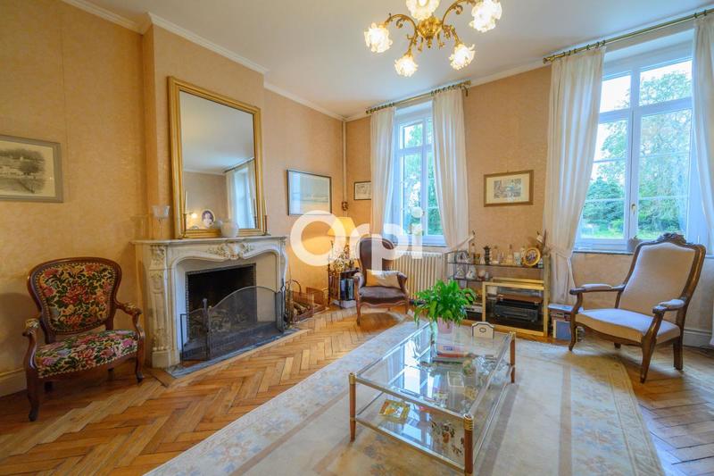 Maison - 269 m² - 6 pièces