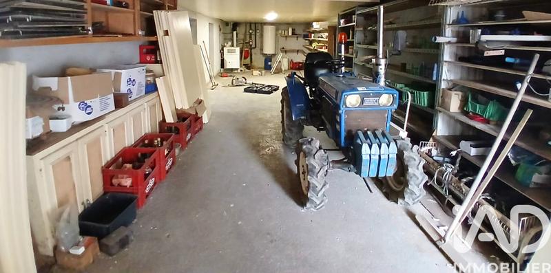 Maison - 207 m² - 11 pièces