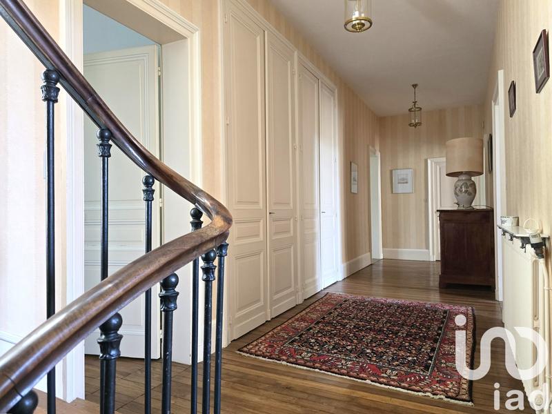 Maison de ville - 373 m² - 14 pièces