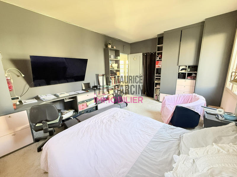 Maison traditionnelle - 133 m² - 6 pièces