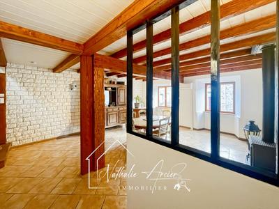 Maison - 101 m² - 4 pièces