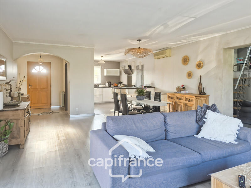 Maison - 123 m² - 5 pièces