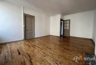 Appartement - 72 m² - 3 pièces