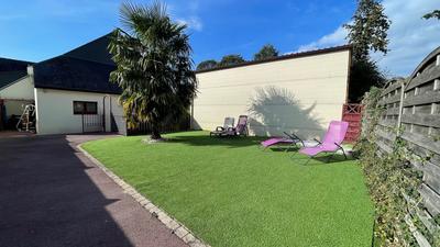 Maison - 195 m² - 8 pièces