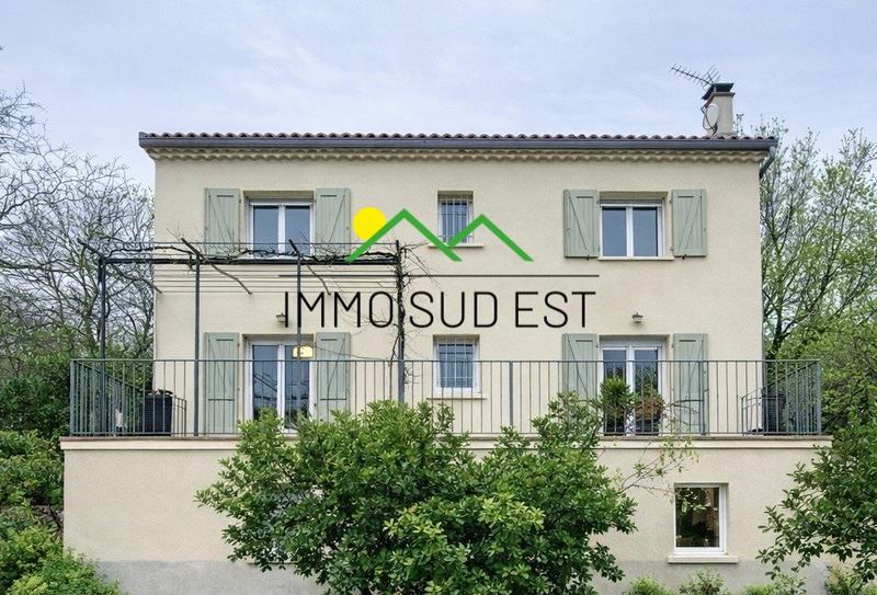 Maison - 120 m² - 6 pièces