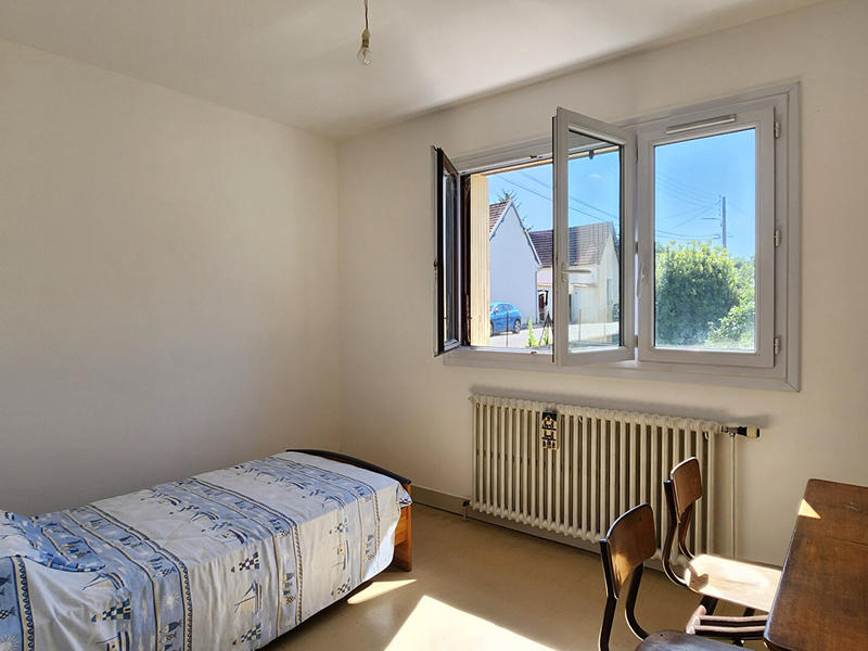 Maison - 110 m² - 6 pièces