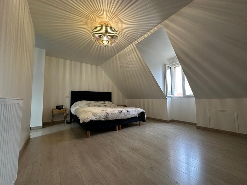 Maison - 156 m² - 6 pièces