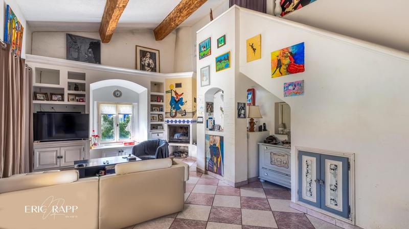 Maison - 133 m² - 6 pièces