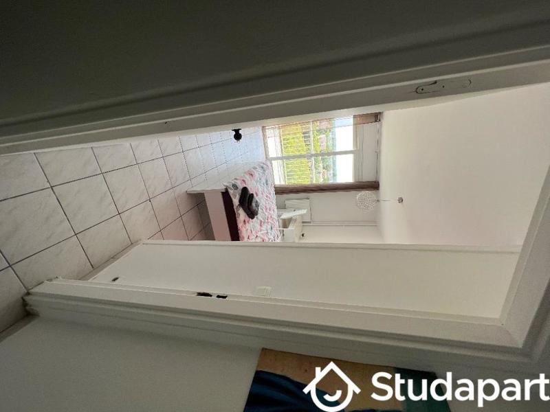 Chambre - 27 m² - 1 pièce