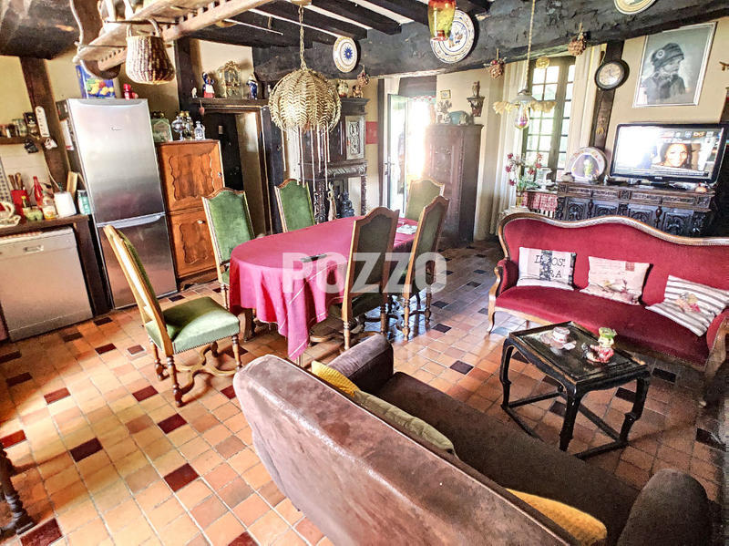 Maison - 196 m² - 8 pièces