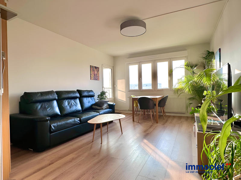 Appartement - 65 m² - 3 pièces