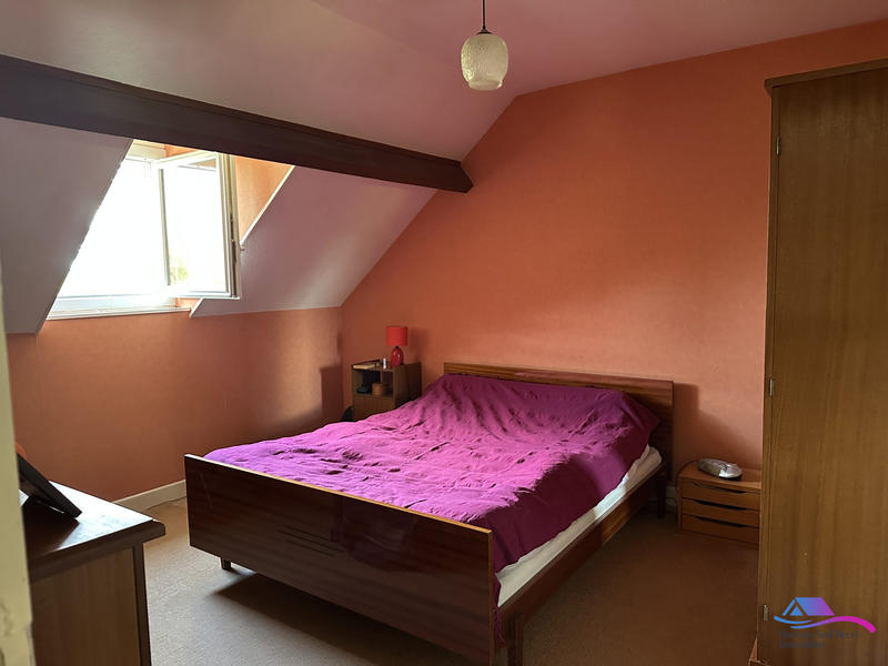 Maison - 104 m² - 4 pièces